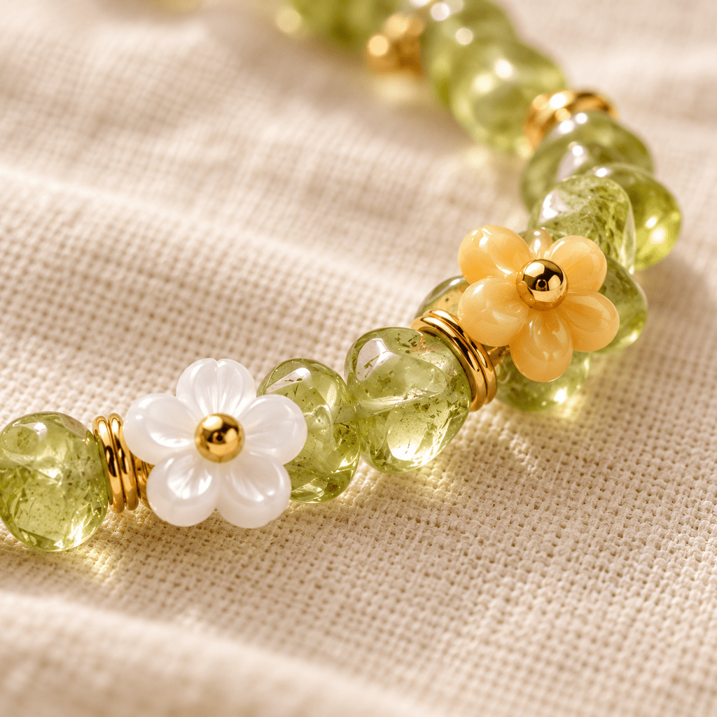 Peridot Ice-Chip Flower Wreath Bracelet - Ocean Rielle Studio